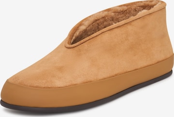 Chaussure basse CESARE GASPARI en beige : devant