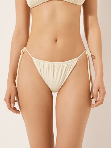 CALZEDONIA Bikini Bottoms in Beige: front