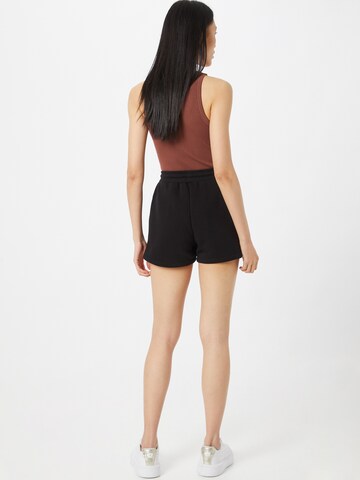 On Vacation Club Regular Pants in Black