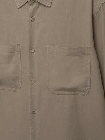 Pull&Bear Comfort fit Koszula w kolorze szary