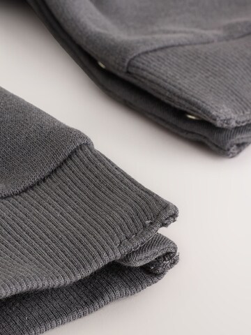 Ensemble Next en gris