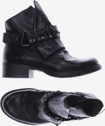 MJUS Dress Boots in 36 in Black: front