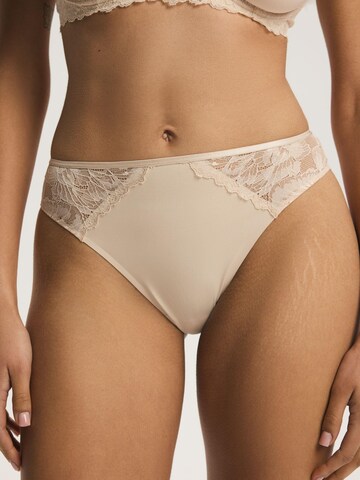 Henderson Boyshorts 'Evona' in Beige: front