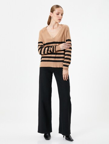 Koton Pullover in Beige