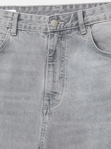 Baggy Jean Pull&Bear en gris