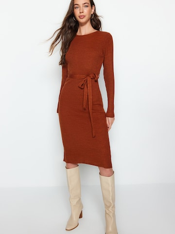 Trendyol - Vestido de punto en rojo