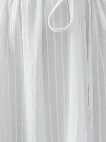 The Fated Βραδινό φόρεμα 'CORETTA' σε λευκό