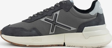 MUNICH Sneakers laag 'VERSUS' in Grijs: voorkant