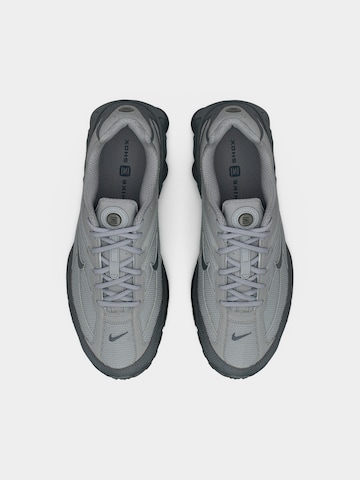 Baskets basses 'SHOX RIDE 2' Nike Sportswear en gris