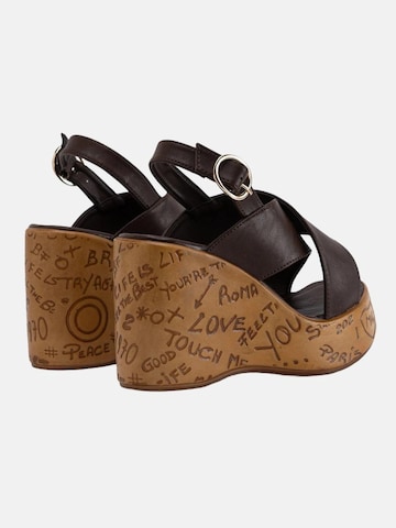 Limoya Sandals in Brown
