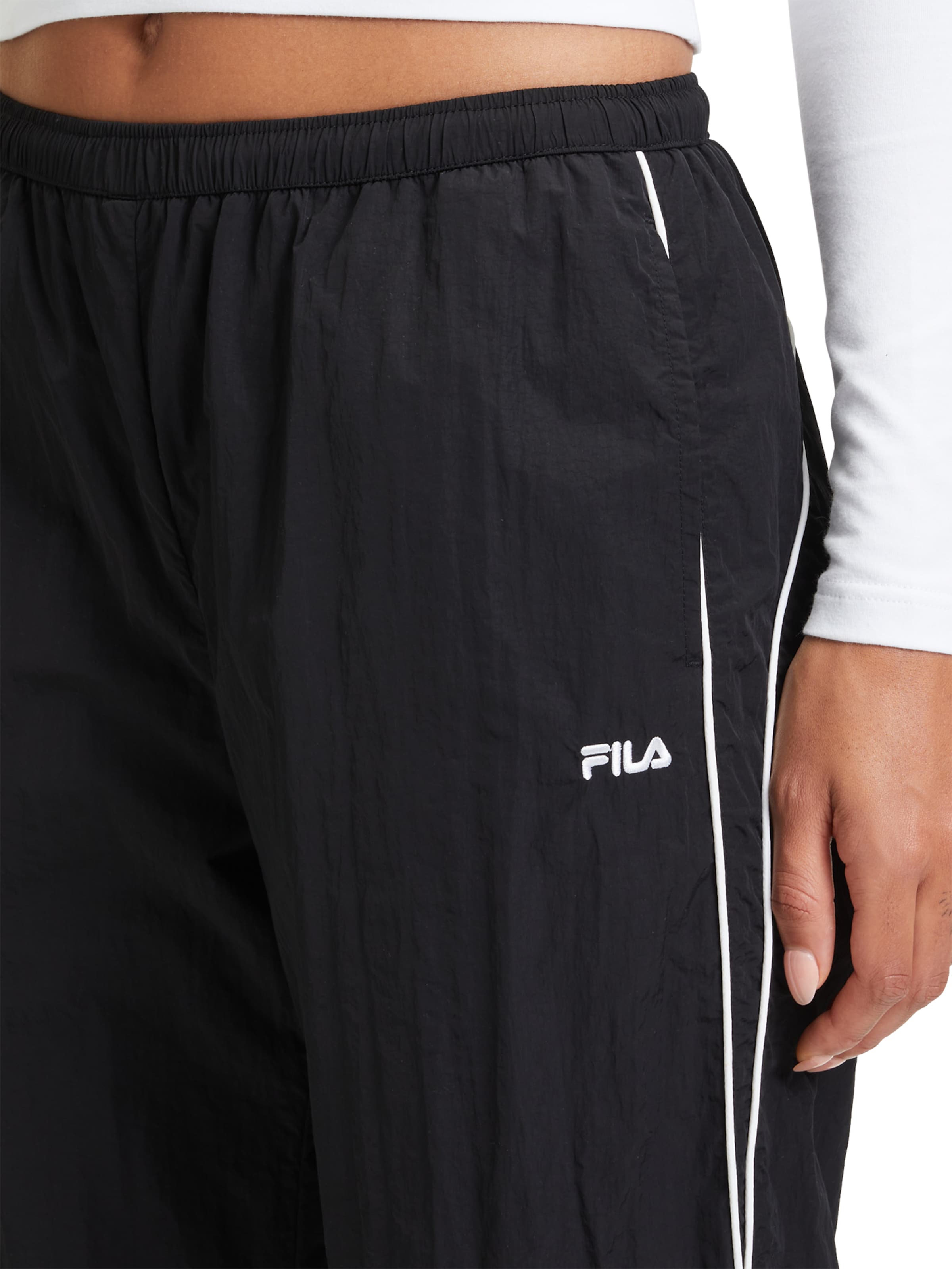 juoda FILA Laisvas Kelnės 'LAPLACE'