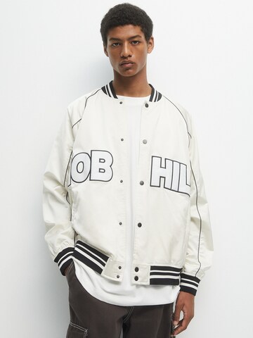 Pull&Bear Between-Season Jacket in White: front