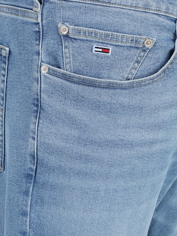 mėlyna Tommy Jeans Plus Prigludęs Džinsai 'AUSTIN'