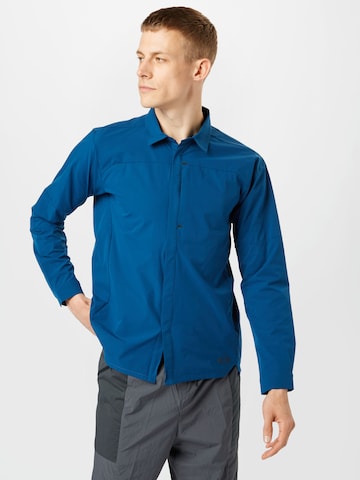 OAKLEY Regular fit Functioneel overhemd in Blauw: voorkant