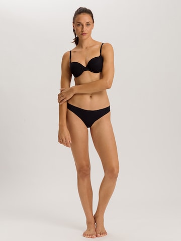 Hanro Thong in Black