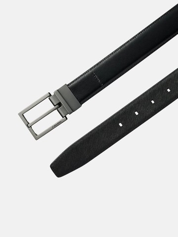 Calvin Klein Riem 'CALVIN KLEIN SQUARE BUKLE 32MM REV/ADJ CINTURA' in Zwart