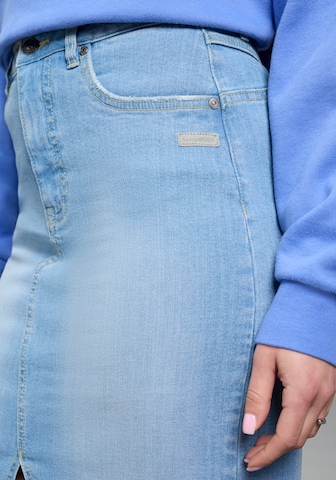 KangaROOS Rock in Blau