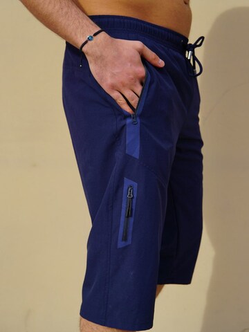 C&City Regular Badeshorts in Blau
