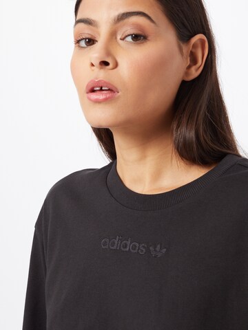 ADIDAS ORIGINALS T-Shirt in Schwarz