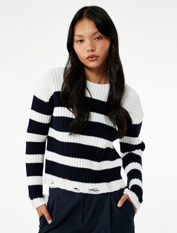 Koton Sweater in Beige: front