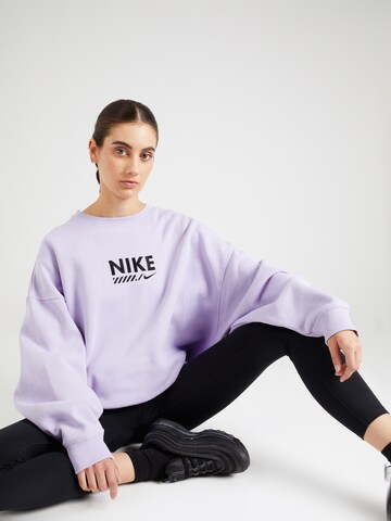 Nike Sportswear Sweatshirt in Purple