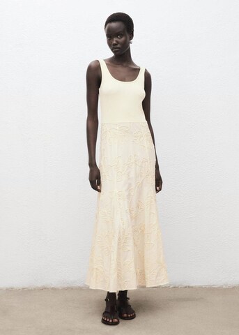 MANGO Kleid in Beige: Vorderseite
