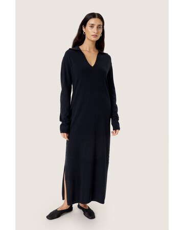 SOAKED IN LUXURY Dress 'Spina' in Black: front