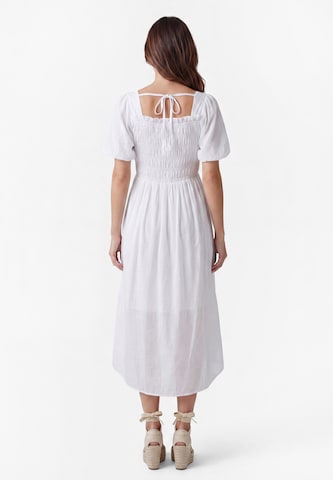 Robe Usha en blanc