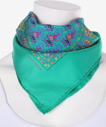 HERMÈS Scarf & Wrap in One size in Green: front