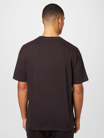 Ocay T-Shirt in Schwarz