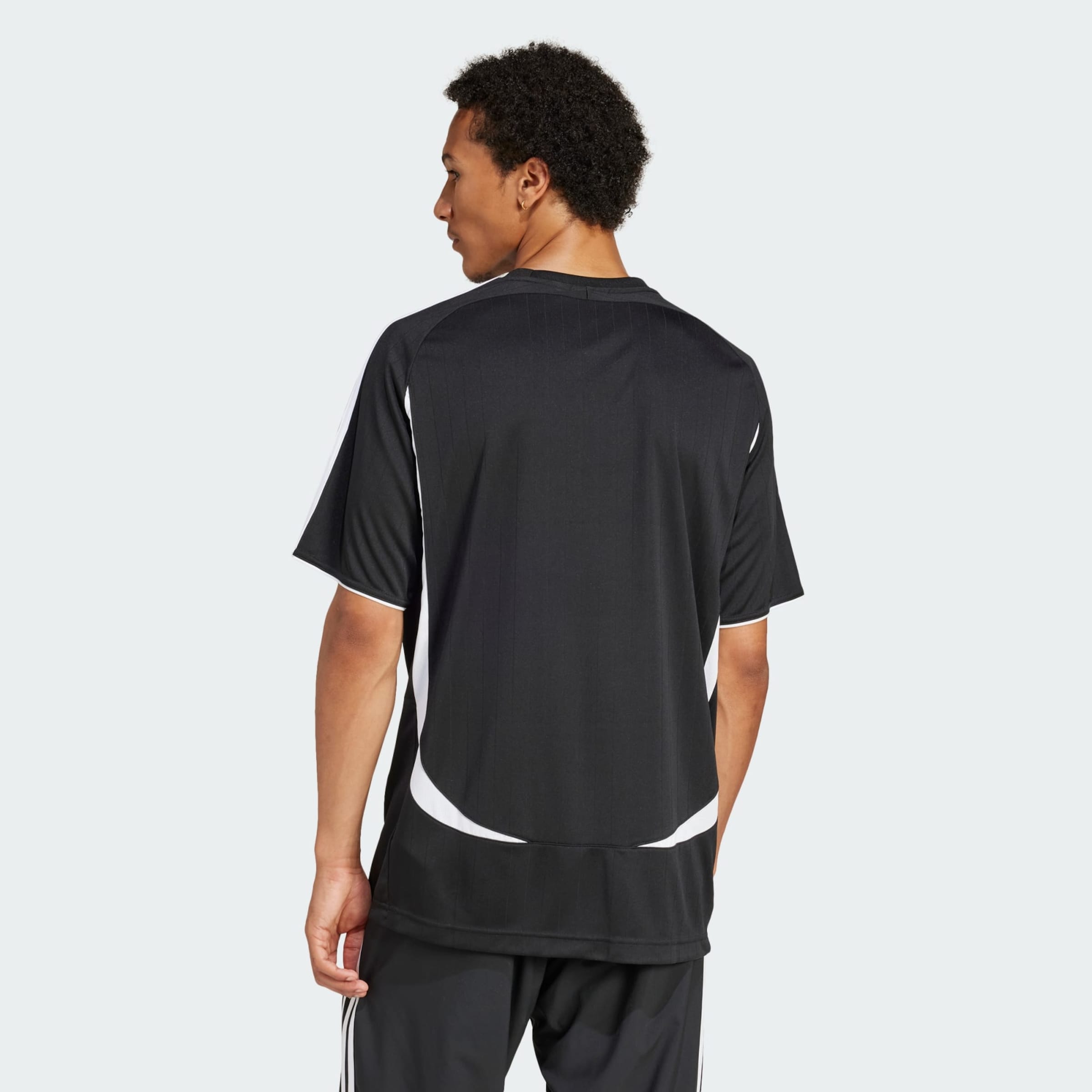 ADIDAS ORIGINALS Shirt 'Adicolor Teamgeist' in Black | ABOUT YOU