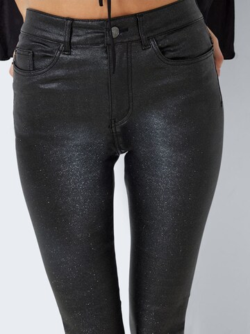 Noisy may Skinny Jeans 'CALLIE' in Black