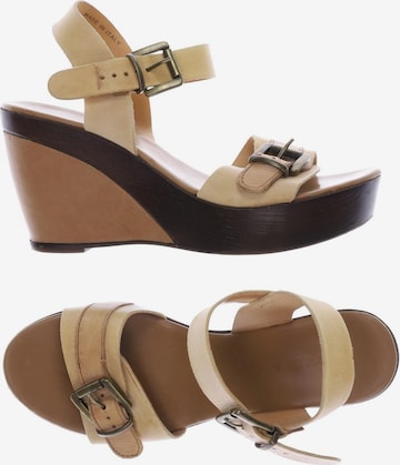 Carvela Sandalen 37 in Beige: predná strana