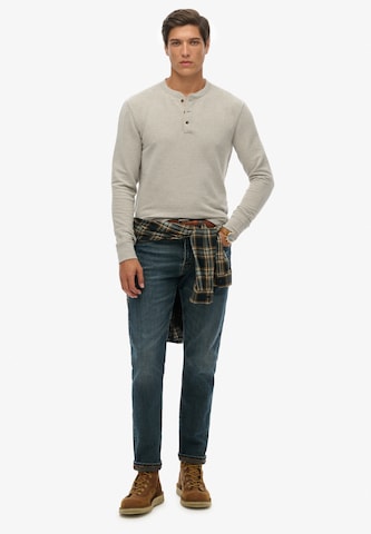 T-Shirt Superdry en gris