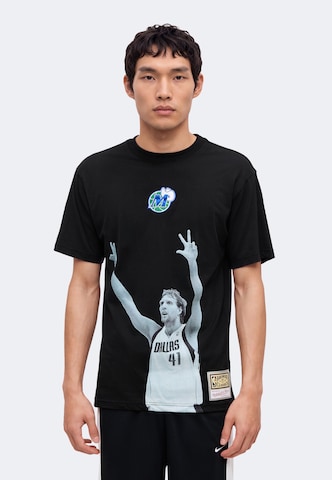 Maglietta 'NBA PLAYER MAVERICKS - NOWITZKI' di Mitchell & Ness in nero: frontale