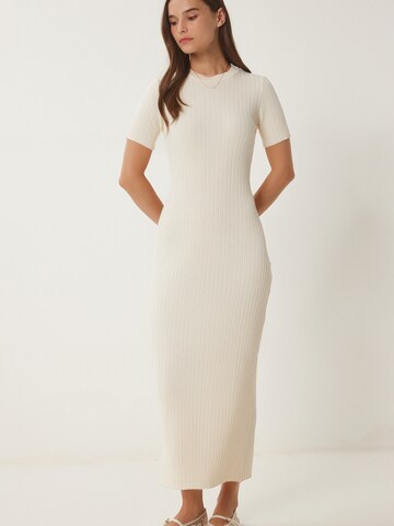 Happiness İstanbul Kootud kleit, värv beež