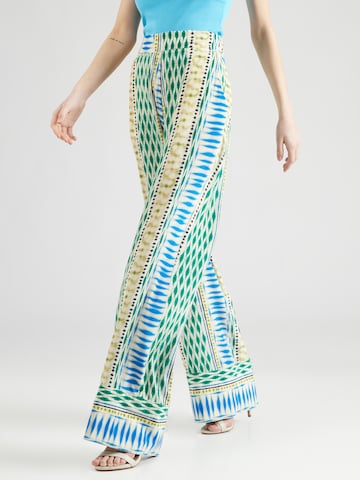 Wide leg Pantaloni 'JERRY' di Suncoo in verde: frontale