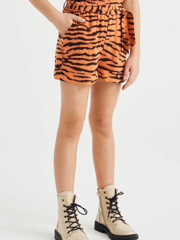 WE Fashion Regular Broek in Bruin: voorkant
