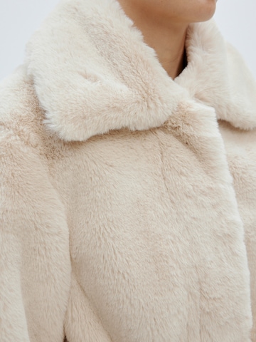 EDITED Χειμερινό παλτό 'Adela' σε μπεζ