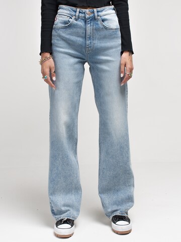 BIG STAR Jeans 'ATREA' in Blauw: voorkant