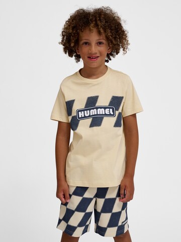 Hummel T-Shirt 'Pets' in Beige: Vorderseite