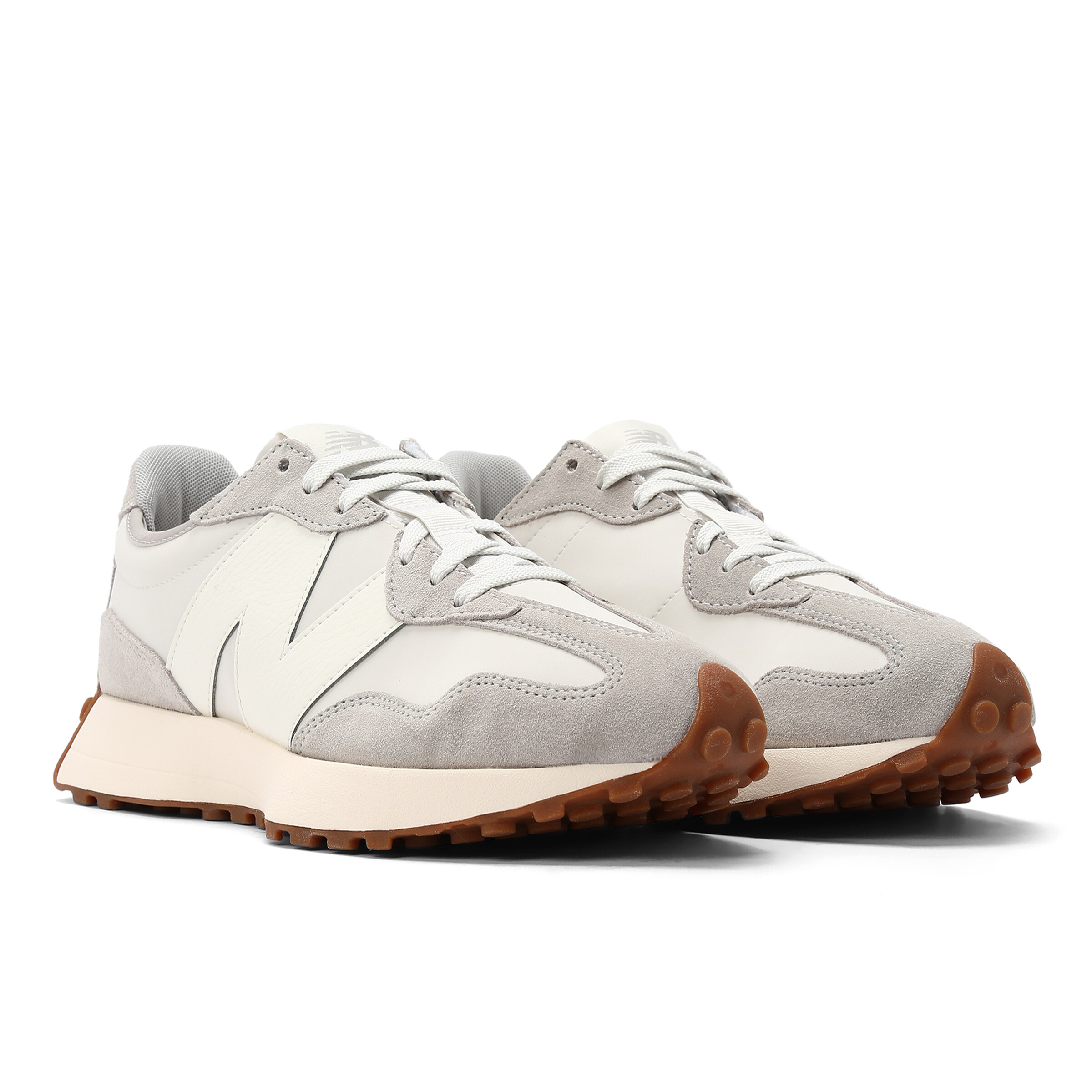 new balance Sneaker '327'. in Beige