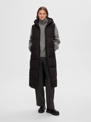 Gilet 'FALINA' di SELECTED FEMME in nero