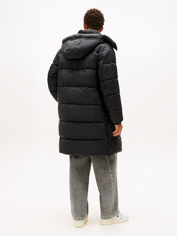 Manteau d’hiver Tommy Jeans en noir