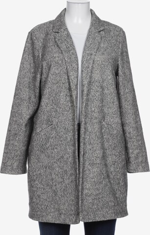 Soyaconcept Jacket & Coat in L in Grey: front