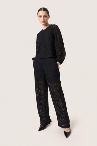 SOAKED IN LUXURY Bluse 'Henni' i sort