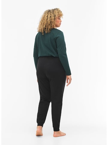 Pantalon de pyjama 'MALMA' Zizzi en noir