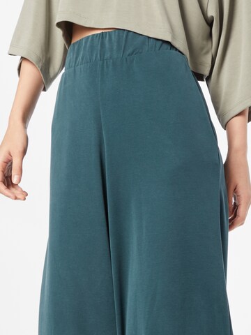 Wide leg Pantaloni di Monki in verde