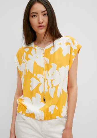 comma casual identity Blouse in Geel: voorkant