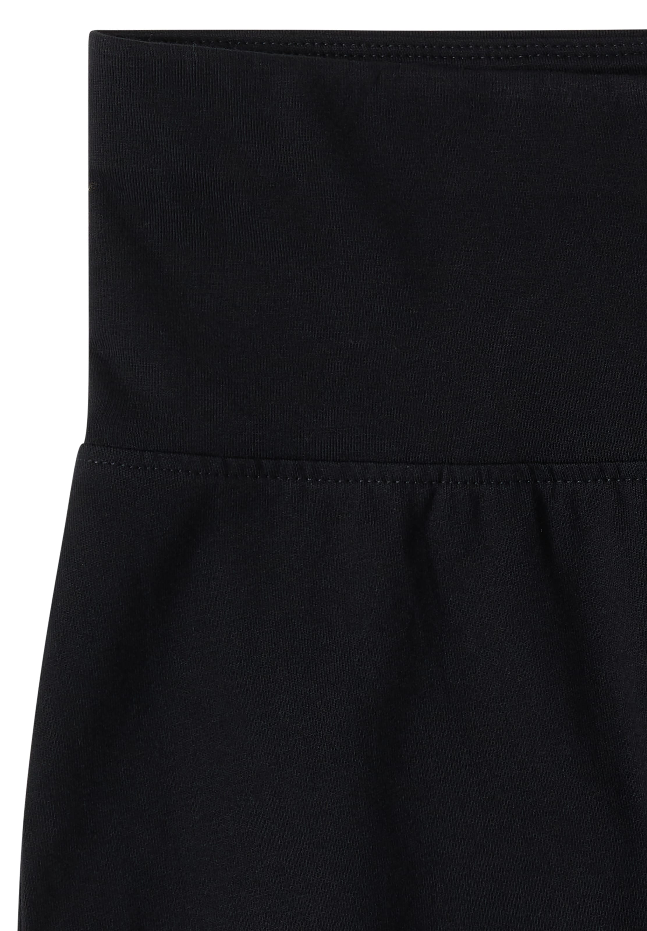 CECIL Skinny Shorts in Schwarz